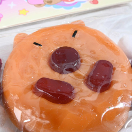 Jucarie Antistres Squishy, Cyrax, cu Revenire Lenta, Squeeze Pinch Family, Forma de Biscuite Rotund, Model Capybara, 7x6.5 cm, 55g, Ambalaj Transparent, Maro