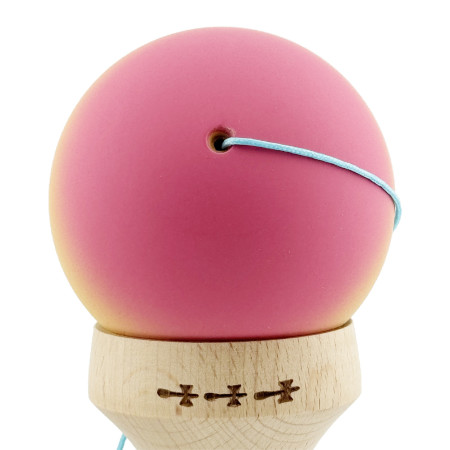 Kendama X Originala, Profesionala, Cyrax, Cupe Mari KING SIZE V3, Rubber Grip, Gaura in Baza, Rulment Metalic, din lemn 18 cm, Ata 62/65 cm, Gradient Roz/Galben/Albastru deschis