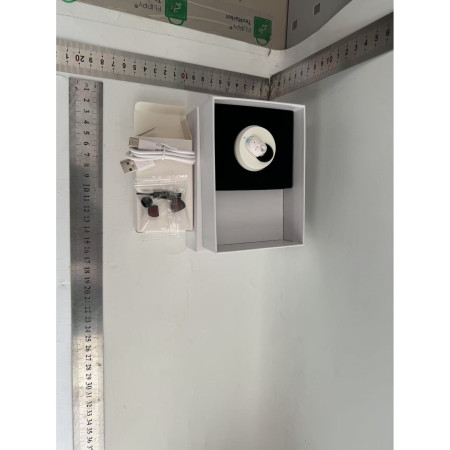 Aparat Auditiv Intraauricular In-Ear, Cyrax, Amplificator de sunet pentru Auz, Minuscul Design Nou, 14 x 10 x 3.8 cm, 116 gr, Alb