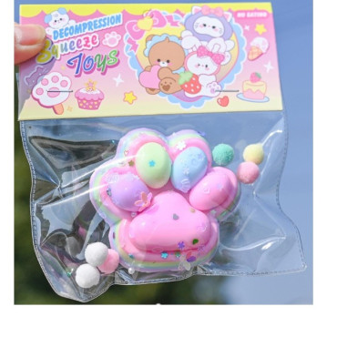 Jucarie Antistres Squishy, Cyrax, Labuta de Pisica Pufoasa, cu Revenire Lenta, 7.5 x 8.5 cm, Model 27052, Multicolor