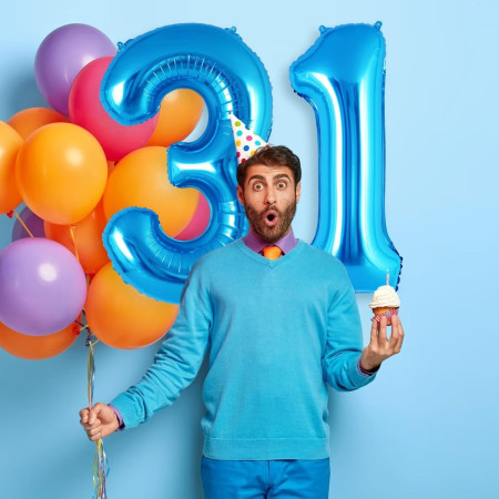 Balon din Folie Metalizata, Cyrax, Figurina Cifra, Tema Aniversare 80 cm, Ambalaj Individual, Pai inclus, Umflare cu Aer sau Heliu, Albastru, Cifra 1