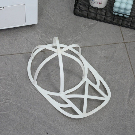 Husa de Spalare Sapca,  pentru Masina de Spalat, din Poliester, Circumferinta 53 cm, cu Fermoar, cu Suport Sapca, Alb