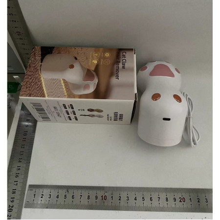 Aparat pentru Curatat Scame, Par Si Praf,  Pentru Diferite Tipuri De Material, Incarcare USB Type-C, Model Labuta de Pisica, 14x7x7.5 cm, Alb-Roz