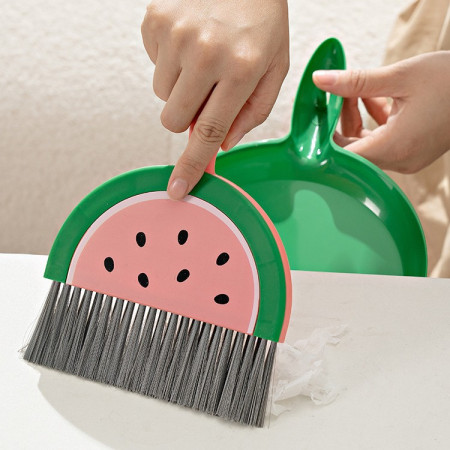 Set Mini Matura si Faras,  LITTLE CLEANER, Uz Casnic, pentru Birou, Bucatarie, Casa, Model Pepene Verde, 23 x 18 cm Roz-Verde