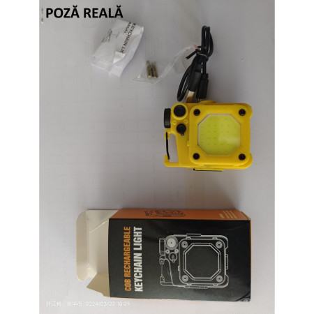 Lanterna Mini de Buzunar Tip Breloc,  Incarcare prin USB Type C, Multifunctionala, pentru Exterior, Camping, Alpinism, Ciclism, Mini Lanterna Elvis, 6.1 x 5 x 2.5 cm, Lumina Puternica, Culoare Galben