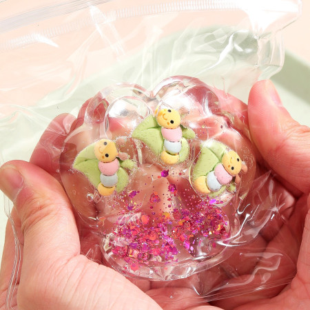 Jucarie Antistres Squishy, Cyrax, cu Revenire Lenta, Squeeze Pinch Family, Model Cat Paw, 6.5 x 7 cm, din Tpr, 4-6 Ani, Model 7 Insecte, Transparent