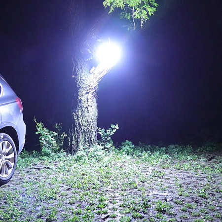 Lampa Portabila,  Incarcare Solara + USB, Afisaj Inteligent al Bateriei, Raza de Actiune 32 mp, 6x9x11 cm, 3 Moduri, Negru