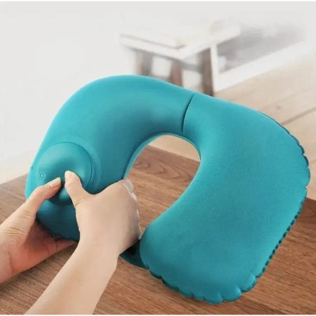 Perna pentru gat  portabila, umflare prin apasare, usor de depozitat, imbracata in material catifelat, in forma de U, 40 x 28 cm, verde