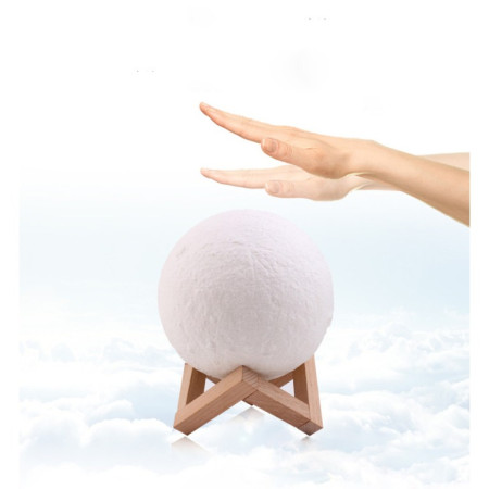 Lampa de veghe luna 3D Moon Light, lumina multicolora cu LED, 7 culori, schimbare culoare prin atingere, alimentare baterii, fara acumulator, stand din plastic inclus, 18 cm, Flippy