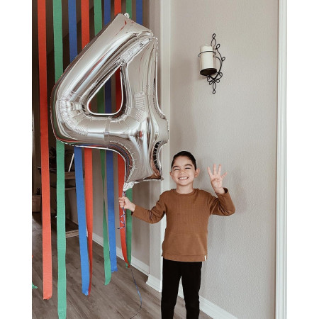 Balon din Folie Metalizata, Cyrax, Figurina Cifra, Tema Aniversare 100 cm, Ambalaj Individual, Pai inclus, Umflare cu Aer sau Heliu, Argintiu, Cifra 4