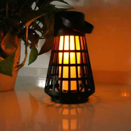 Lampa Solara pentru Gradina,  Reincarcabila de la Soare, Model Felinar, Portabila cu Picior, Lumina Calda, 12 cm, Negru