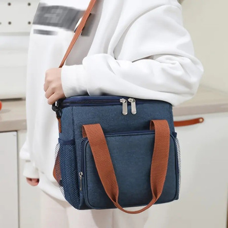 Geanta Termo-Izolanta, Cyrax, Multifunctionala, 1 Compartiment Principal, 1 Buzunar Lateral Exterior, Impermeabila, Manere si Bretea de Umar, 25x22x15 cm, Albastru