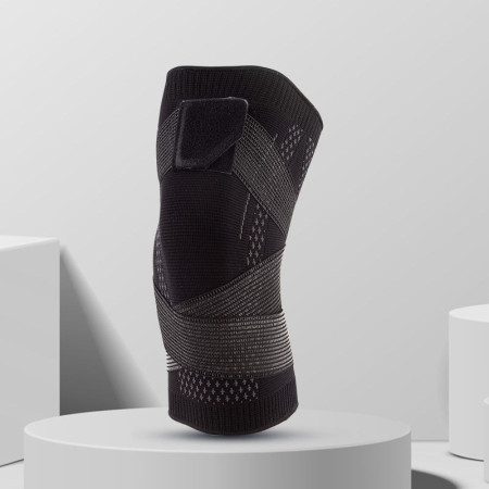 Orteza Elastica pentru Genunchi, Cyrax, Ajustabila cu Bretele Elastice, Banda pentru Compresie, Material Respirabil, Marime L, Culoare Negru