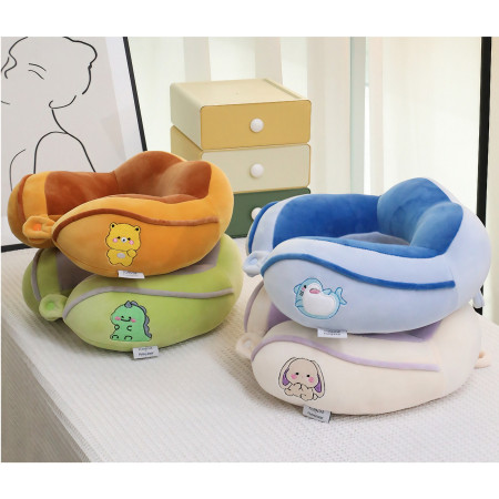 Perna de Calatorie,  Pentru Gat si Cap, Umplutura din Bumbac, 28x28x10 cm, cu Model Brodat Urs, Portocaliu