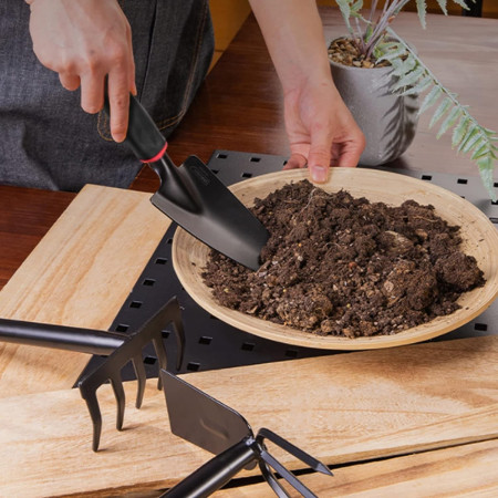 Set 9 Unelte de Gradina  pentru Plantare Prelucrare Sol si Ingrijire Plante, Material PVC si cardboard, 25 x 14.5 cm, negru