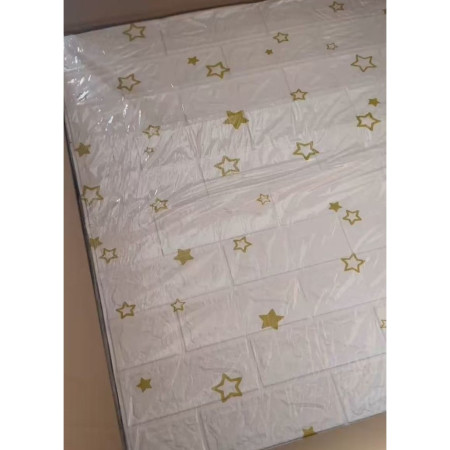 Set 10 Placi de Tapet,  Autoadezive, 70 x 77 cm, Suprafata Acoperita 5.3 mp, din PVC, Model Stelute Aurii, Alb