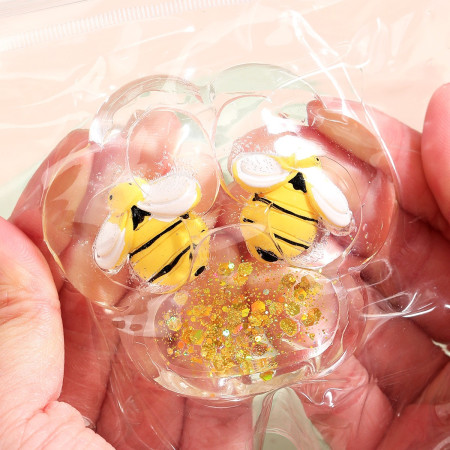 Jucarie Antistres Squishy, Cyrax, cu Revenire Lenta, Squeeze Pinch Family, Model Cat Paw, 6.5 x 7 cm, din Tpr, 4-6 Ani, Model 7 Insecte, Transparent