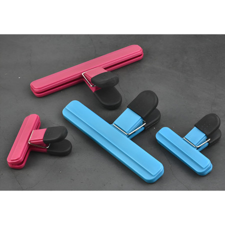 Cleste Multifunctional pentru Sigilarea Pungilor, Cyrax, din Plastic, Mentine Alimentele Proaspete, 7x6.5 cm, Albastru