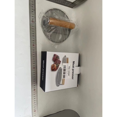 Presa Manuala pentru Carne, Cyrax, din Aliaj de Aluminiu, Maner din Lemn, Presa pentru Burgeri, Usor de Curatat si Folosit, Rotunda, 16x16x6 cm, Gri