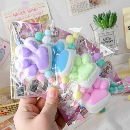 Jucarie Antistres Squishy, Cyrax, cu Revenire Lenta, Labuta de Pisica Pufoasa, 7.5 cm, Ambalaj Transparent, Model 27059, Multicolor