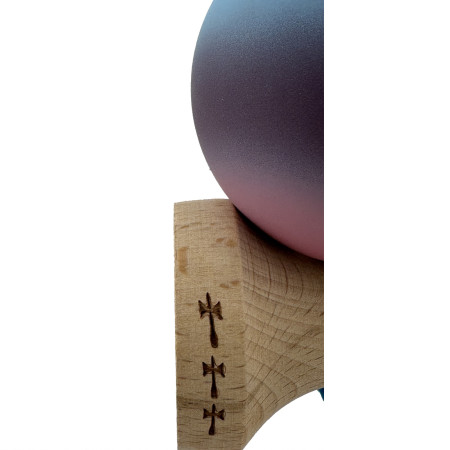 Kendama X Originala, Profesionala, Cyrax, Big Cups V2, Rubber Grip cu Cupe Mari, Rulment Metalic cu Ata 55 cm, Gradient Albastru/Mov/Roz