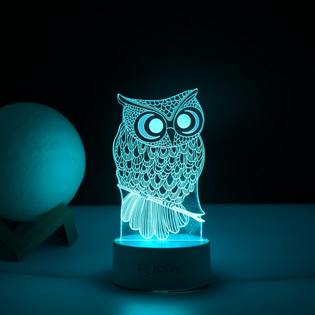 Lampa LED decorativa,  3D, Bufnita, cu USB si baterii, 20 cm inaltime, din material acril, lumina multicolora si telecomanda inclusa, alb