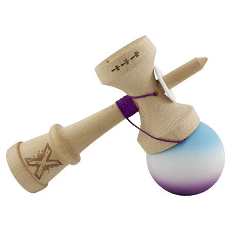 Kendama X Originala, Profesionala, Cyrax, Cupe Mari KING SIZE V3, Rubber Grip, Gaura in Baza, Rulment Metalic, din lemn 18 cm, Ata 62/65 cm, Gradient Albastru deschis/Alb/Mov