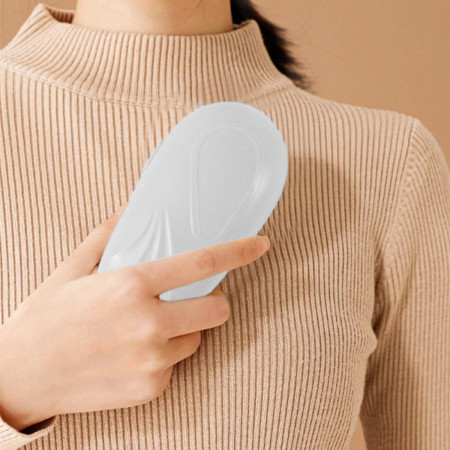 Aparat Scame si Par Haine,  Electric, USB inclus, Periuta Curatare, pentru Diferite Tesaturi, 13 x 6.8 x 5.8 cm, Alb