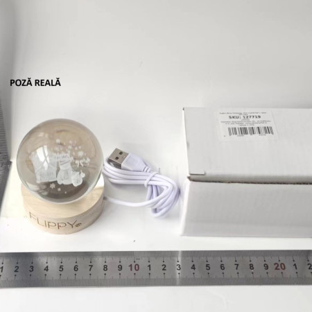 Lampa LED Decorativa,  cu Bila de Cristal cu Diametru 6cm, Model Merry Christmas 3D, Alimentare USB, Suport din Lemn, Lumina Alb Cald