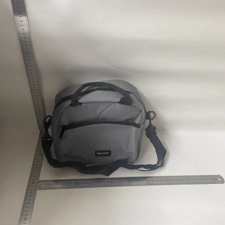 Geanta Termica pentru Pranz Cyrax, Multifunctionala, Compartimentata, Impermeabila, 2 Tipuri de Manere, 26x14.3x21.2 cm, Gri