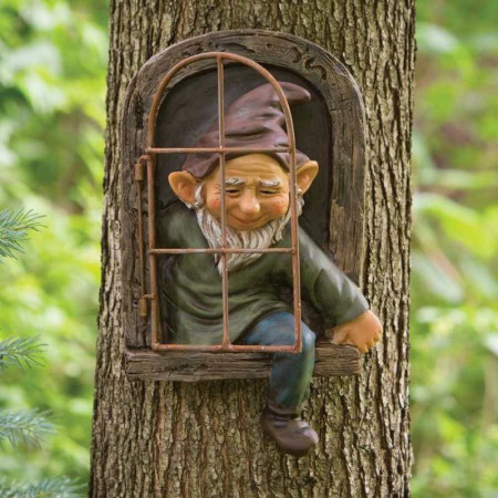 Decoratiune pentru Gradina,  Model Elf pentru Pom, Statuie pentru Gradina din Rasina, Decor pentru Gradina, Elf, 14.5 x 8 x 15 cm, Maro