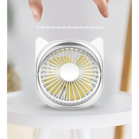 Mini ventilator pentru birou cu usb,  rotire 360 grade, 3 viteze, 13.5 x 12,8 cm, Alb