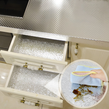 Autocolant pentru Bucătărie,  Tip Folie de Aluminiu, Rezistent la Ulei, Umezeală, Temperaturi Inalte, pentru Dulapuri, Perete, Blat, Argintiu, 60cm x 1m