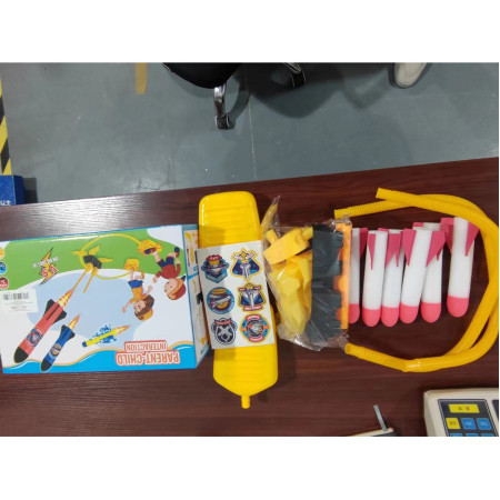 Cyrax Jucarie pentru copii, lansator rachete cu piciorul, doua lansatoare, 6 rachete cu lumini