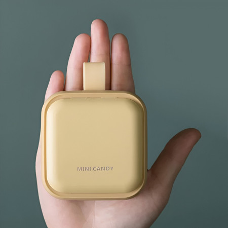 Cutie Depozitare Medicamente Mini,  4 Compartimente, Inchidere Etans, Portabila, Patrat, Galben, PP, 7.5x7.5x3 cm