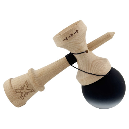 Kendama X Originala, Profesionala, Cyrax, Cupe Mari KING SIZE V3, Rubber Grip, Gaura in Baza, Rulment Metalic, din lemn 18 cm, Ata 62/65 cm, Gradient Negru/Alb