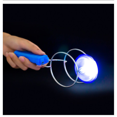 Jucarie Interactiva, Cyrax, Titirez Magnetic, cu Led, 19.8 x 5 cm, Albastru