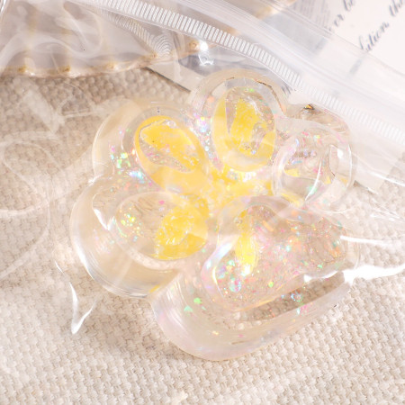 Jucarie Antistres Squishy, Cyrax, cu Revenire Lenta, Squeeze Pinch Family, Model Cat Paw, 6.5 x 7 cm, din Tpr, 4-6 Ani, Model 2 Flori, Transparent