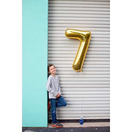 Balon din Folie Metalizata Cyrax, Figurina Cifra, Tema Aniversare 40 cm, Ambalaj Individual, Pai inclus, Umflare cu Aer sau Heliu, Auriu, Cifra 7