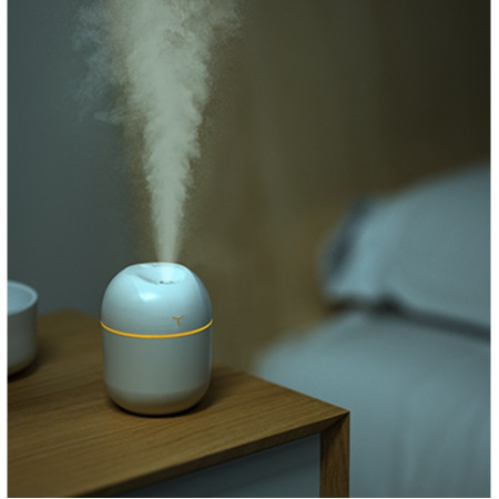 Mini Umidificator Portabil,  2 Moduri, Aromaterapie, Silentios, Lumina Ambientala, Incarcare USB, 220 ml, 8 x 8 x 10.3 cm, Roz