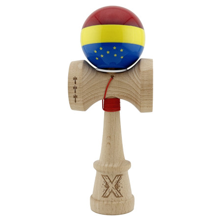 Kendama X Originala, Profesionala, Cyrax, Tricolor Edition cu Stele, Super Sticky cu Cupe Mari KING SIZE V3, Rulment Metalic si Gaura in Baza, din Lemn 18 cm, Ata 62/65 cm, Multicolor